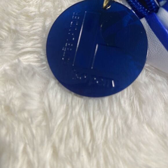 NWOT Bundle of two Estee Lauder cosmetic Bags. - Picture 4 of 14